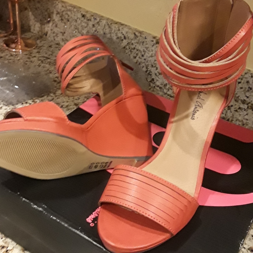 Michael Antonio Coral Sandals